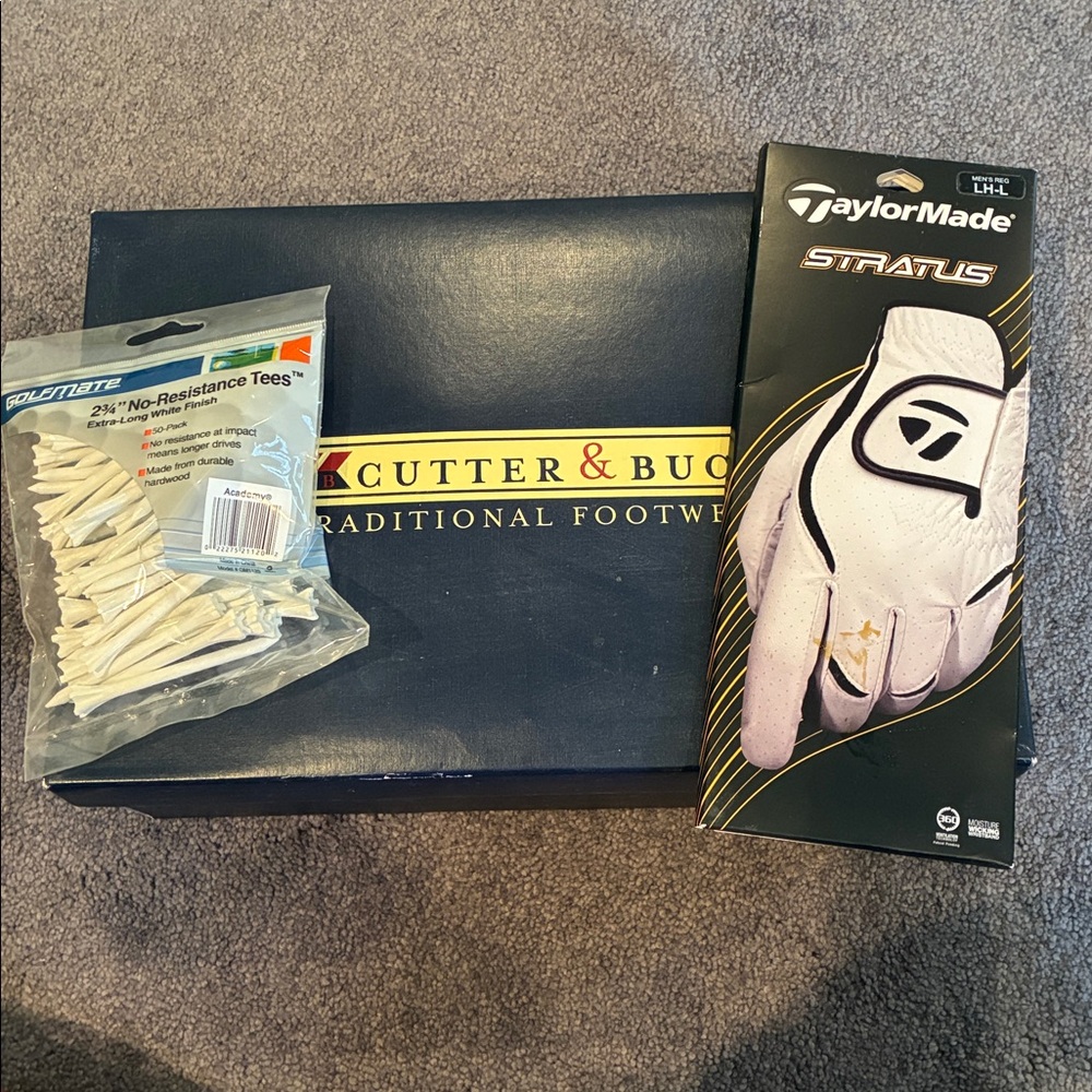 Cutter and Buck Golf Shoes - Picture 7 of 10